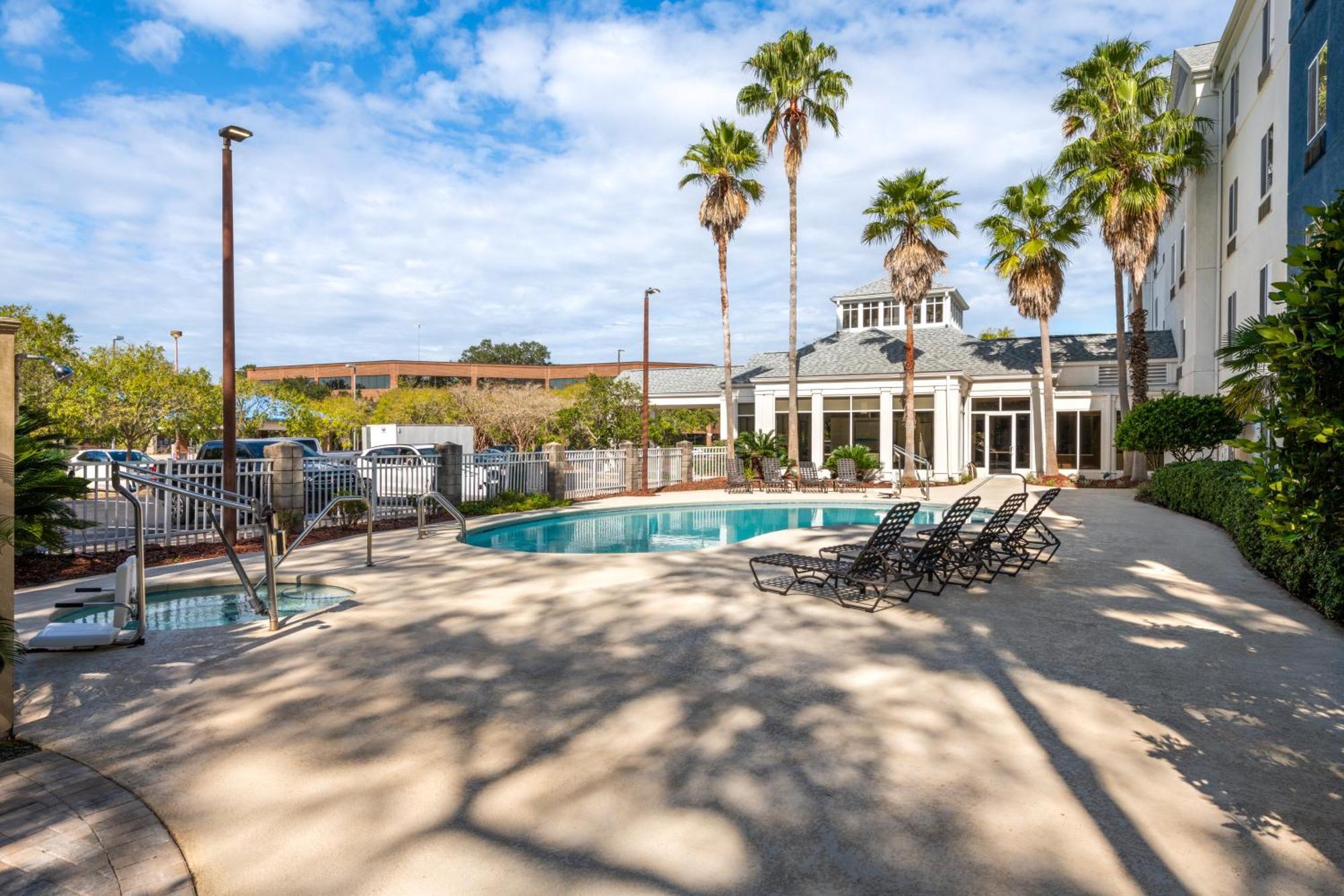 Hilton Garden Inn Tallahassee Dış mekan fotoğraf